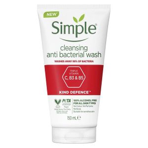 غسول الوجه المنظف والمضاد للبكتيريا "Simple Kind Defence +ANTI-BAC Cleansing Wash" بحجم 150 مل.
